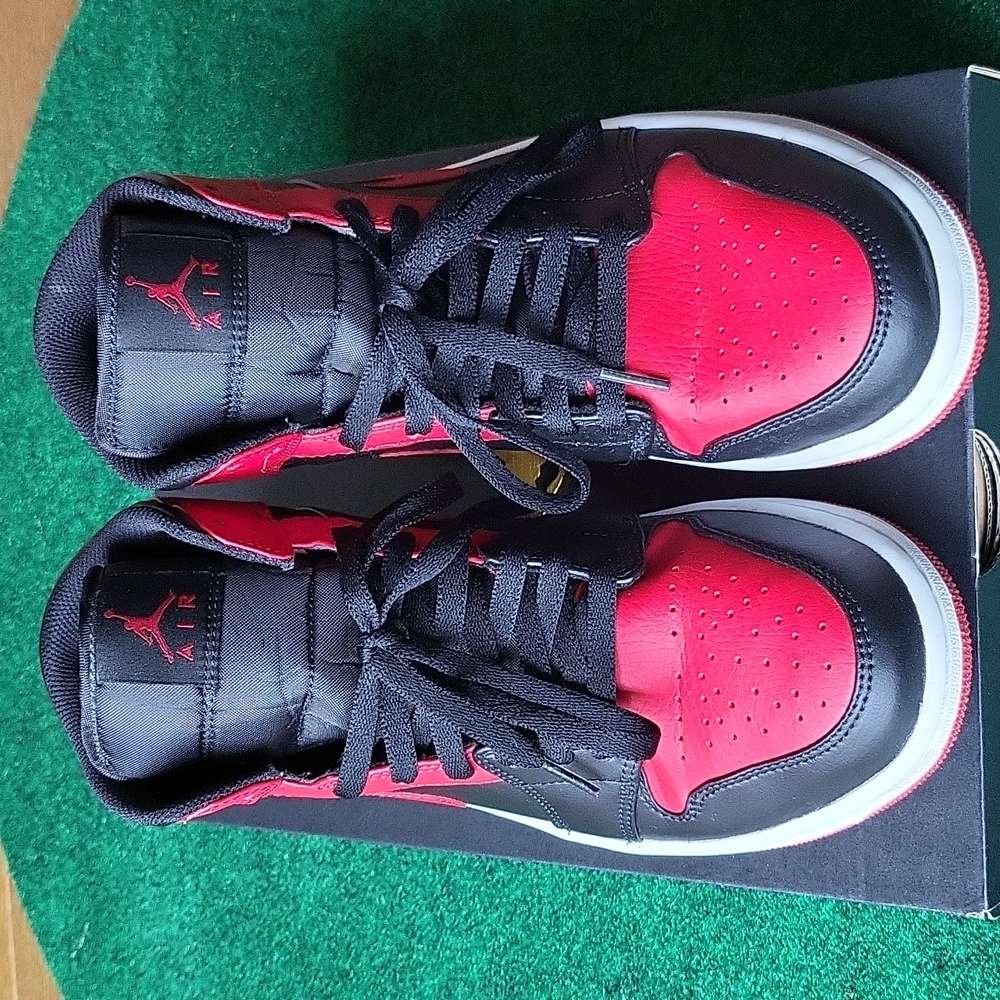 Jordan 1 Mid 2000 Banned Reverse Bred